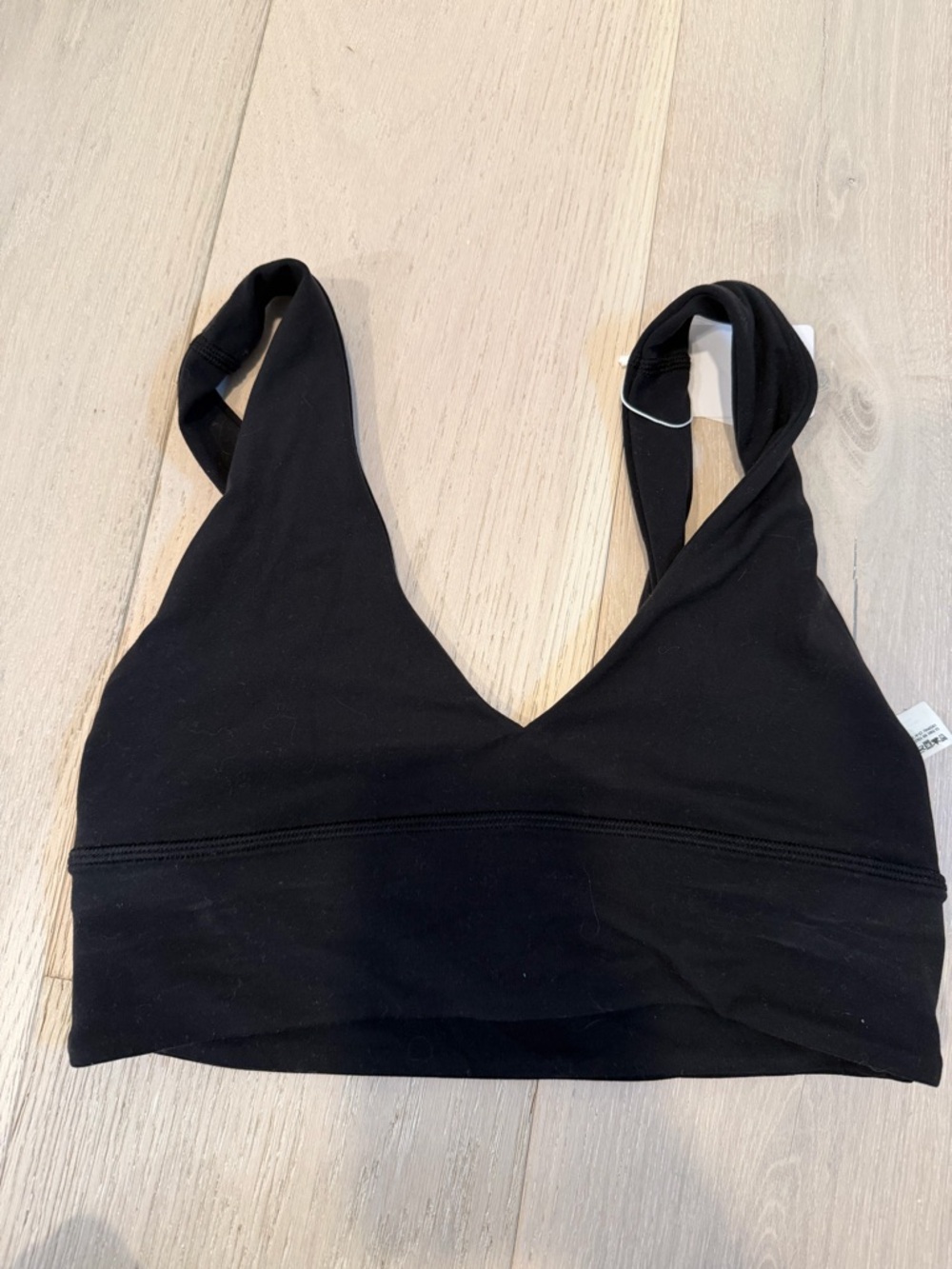 NEW WITH TAGS lululemon athletica Black Align VNeck Bra